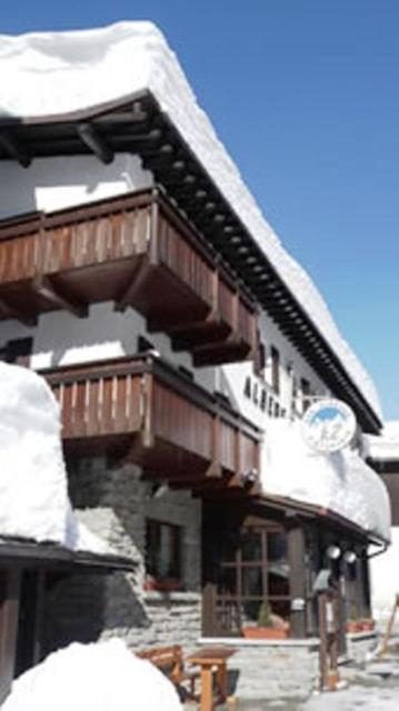 Albergo K2 マデージモ エクステリア 写真